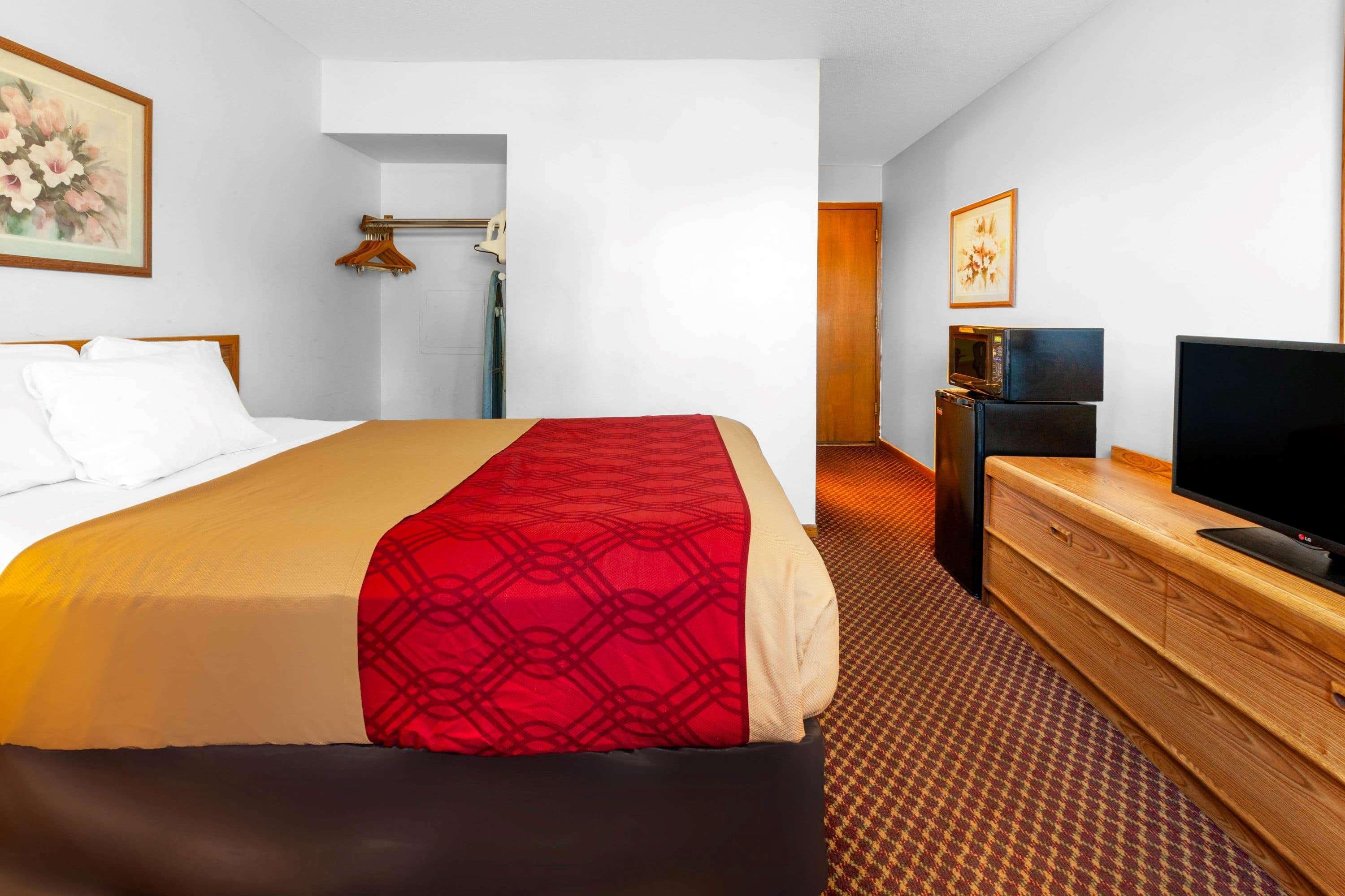 Travelodge By Wyndham Escanaba Εξωτερικό φωτογραφία