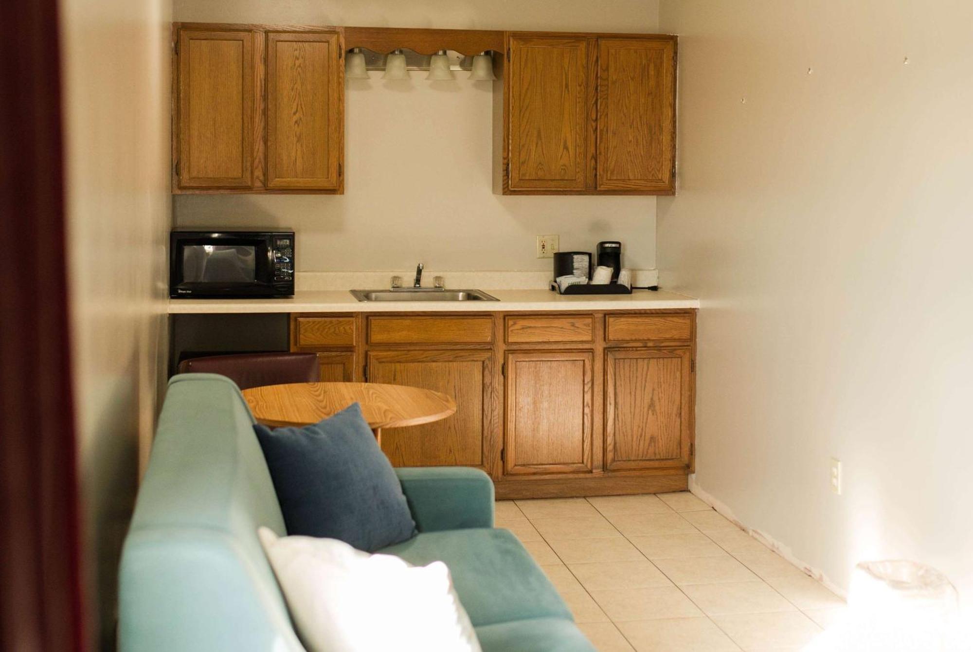 Travelodge By Wyndham Escanaba Εξωτερικό φωτογραφία