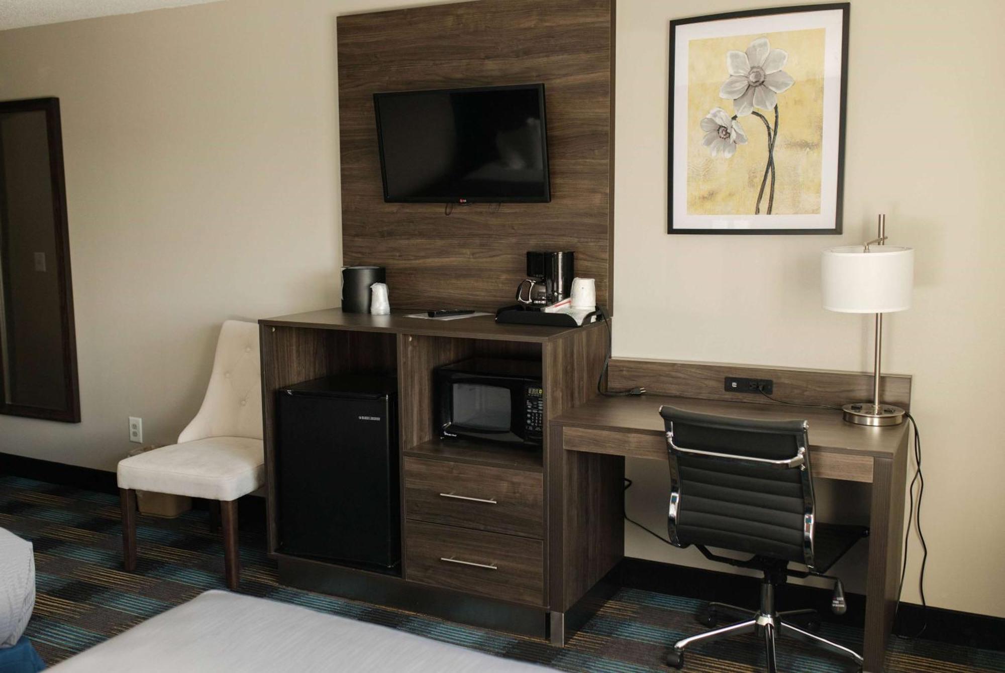 Travelodge By Wyndham Escanaba Εξωτερικό φωτογραφία