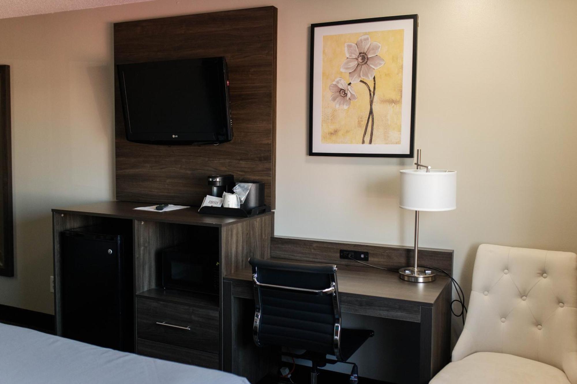 Travelodge By Wyndham Escanaba Εξωτερικό φωτογραφία